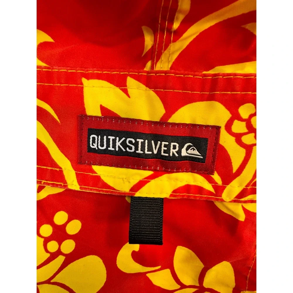 Vintage Quiksilver Board Shorts Mens 33 Red Yellow Hibiscus Floral Y2K‎ USA